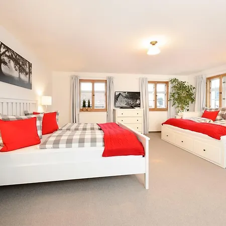 Viktoria Ferienhaus: Family Wellness Retreat With 4-star Amenities 4* Oberstdorf